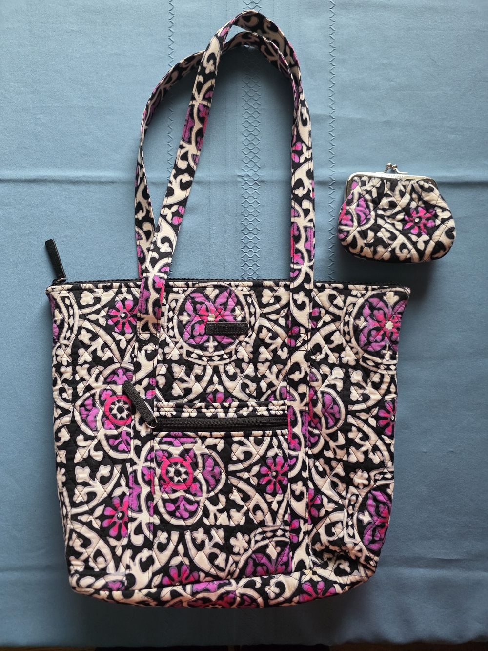 Vera Bradley Villager Tote Bag & Kisslock Coin Purse Set Scroll Medallion Pink